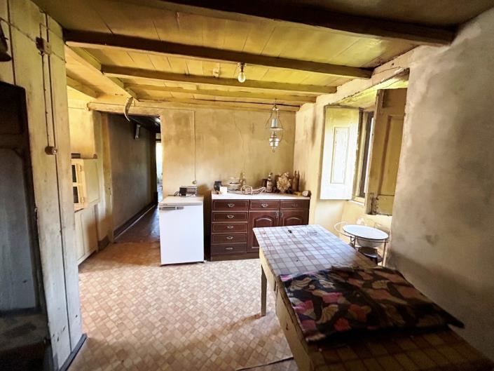 Image No.27-6 Bed House for sale