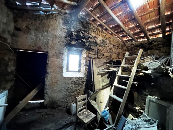 Image No.29-6 Bed House for sale