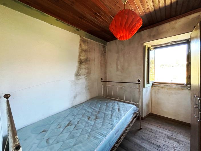 Image No.32-6 Bed House for sale