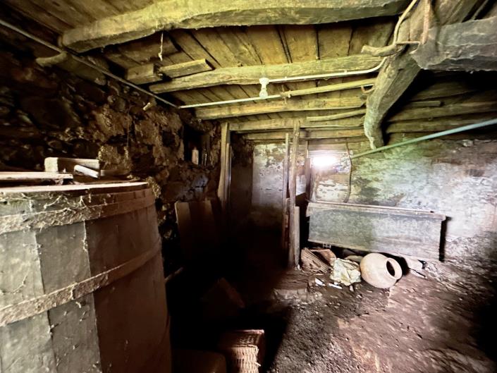 Image No.39-6 Bed House for sale