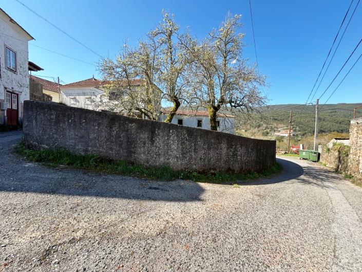 Image No.42-6 Bed House for sale