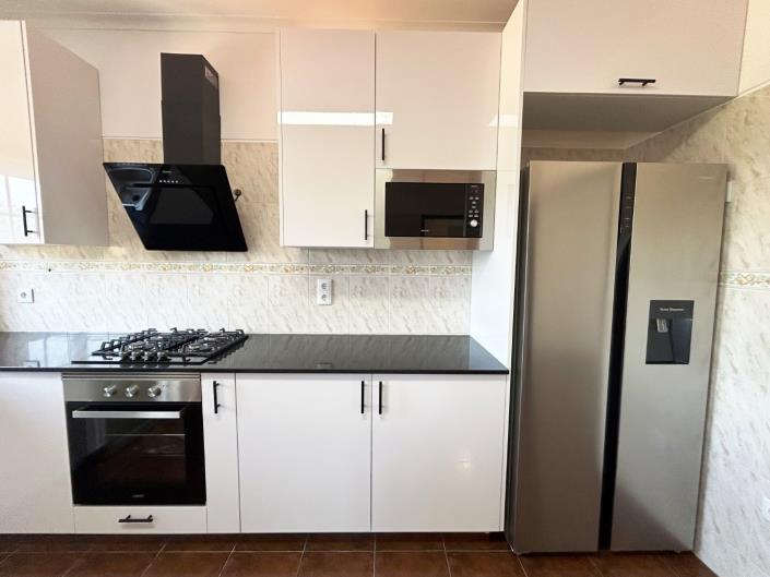 Image No.12-3 Bed House for sale