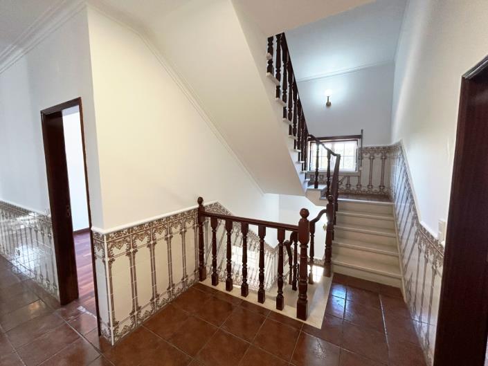 Image No.23-3 Bed House for sale