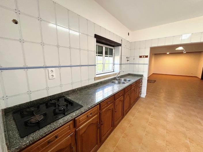 Image No.34-3 Bed House for sale