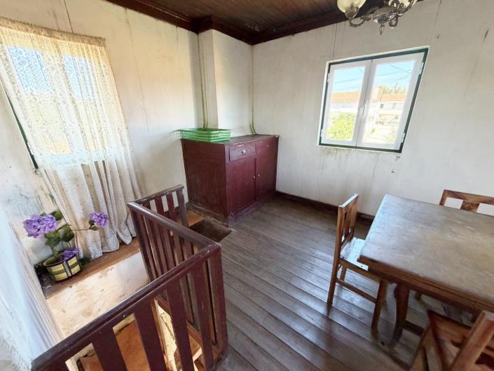 Image No.20-3 Bed House for sale