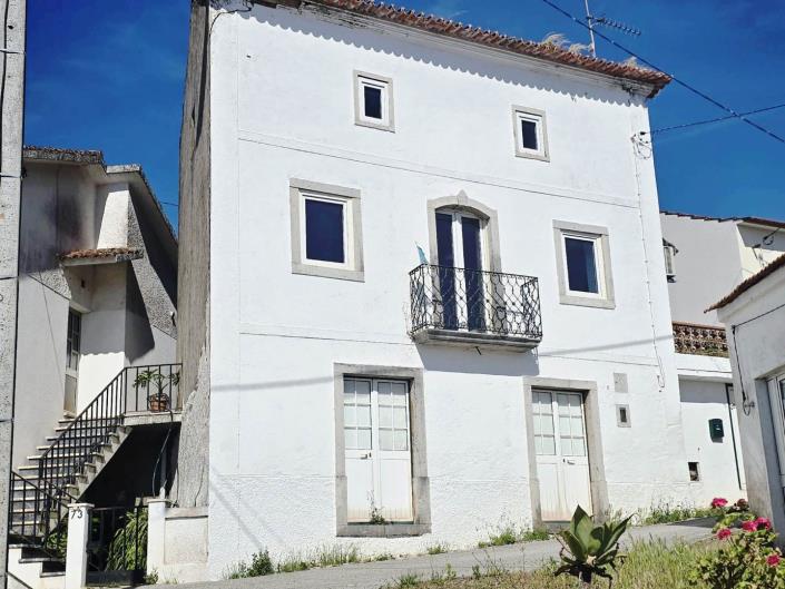 Image No.3-3 Bed House for sale