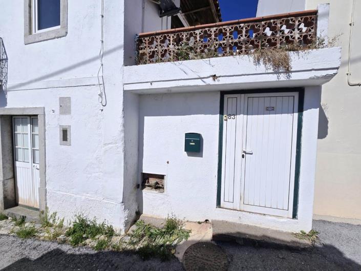 Image No.15-3 Bed House for sale