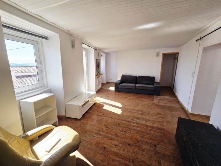 Image No.19-3 Bed House for sale