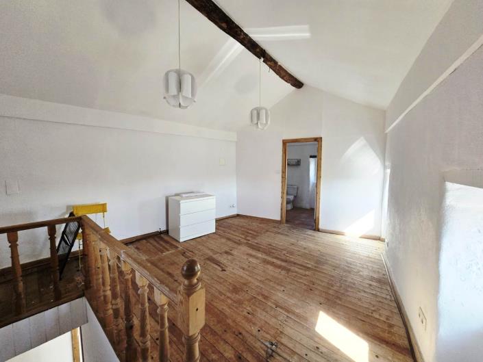 Image No.31-3 Bed House for sale