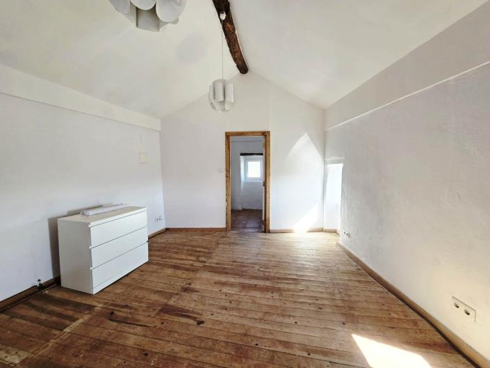 Image No.32-3 Bed House for sale