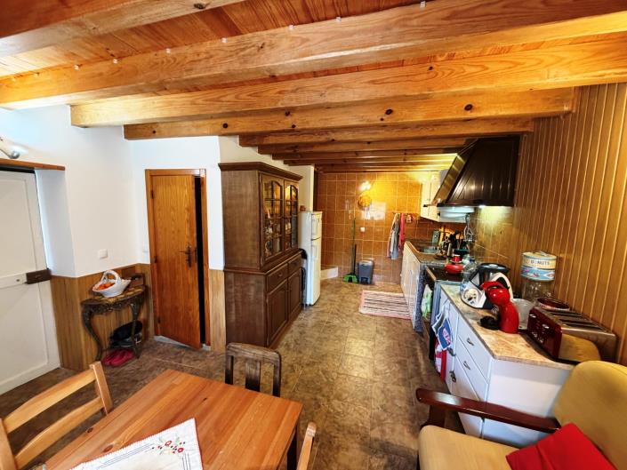 Image No.13-2 Bed Farmhouse for sale