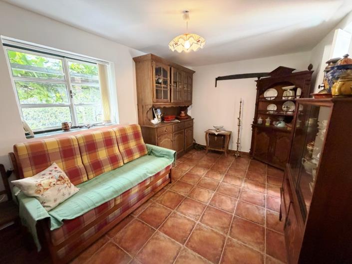 Image No.28-2 Bed Farmhouse for sale