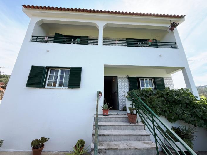 Image No.4-6 Bed House for sale