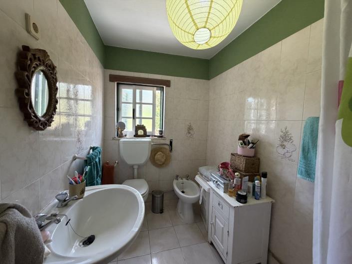 Image No.21-6 Bed House for sale