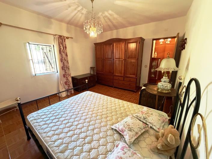 Image No.10-2 Bed Country Property for sale