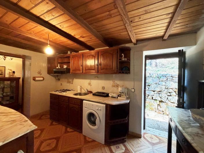 Image No.14-2 Bed Country Property for sale
