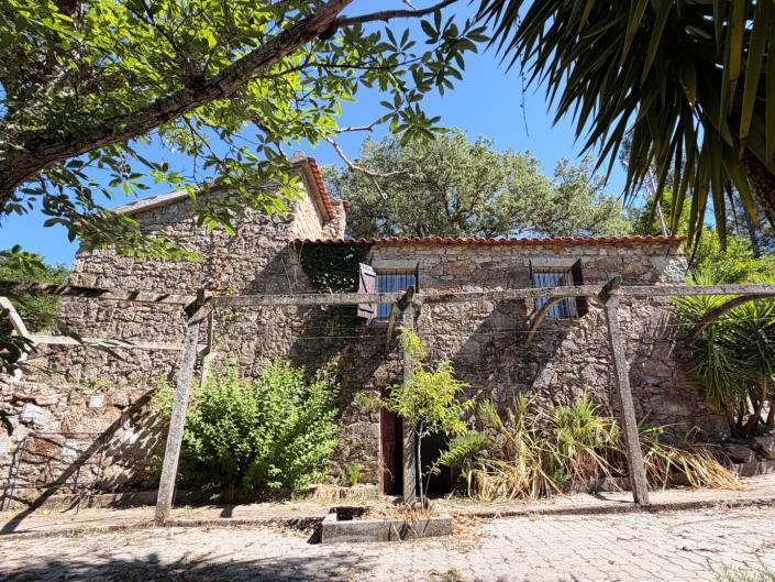 Image No.18-2 Bed Country Property for sale