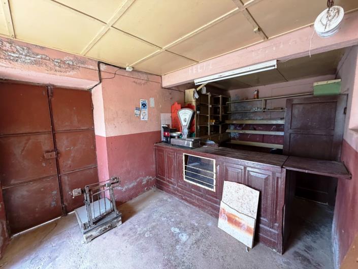 Image No.8-3 Bed Farmhouse for sale
