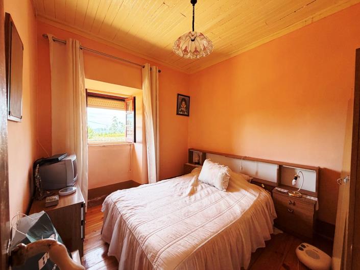 Image No.30-3 Bed Farmhouse for sale