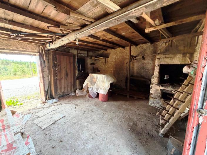 Image No.35-3 Bed Farmhouse for sale