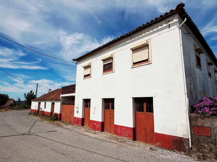 Image No.54-3 Bed Farmhouse for sale
