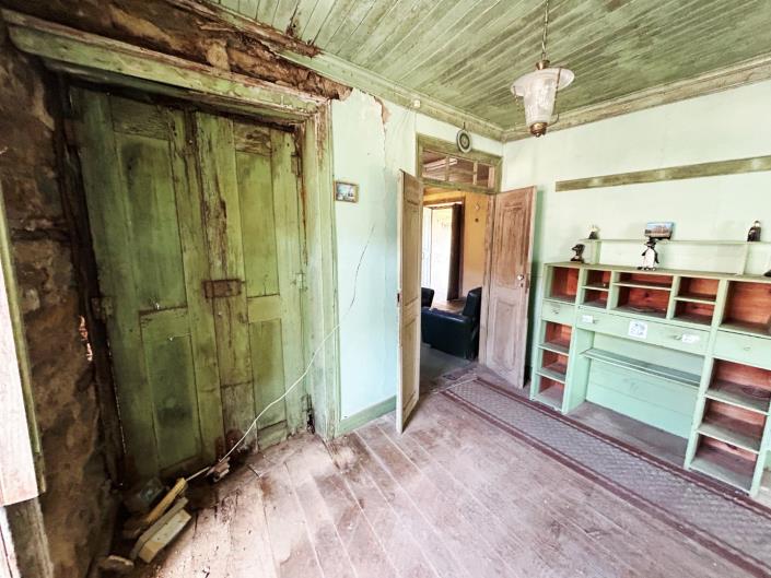 Image No.16-4 Bed Village House for sale