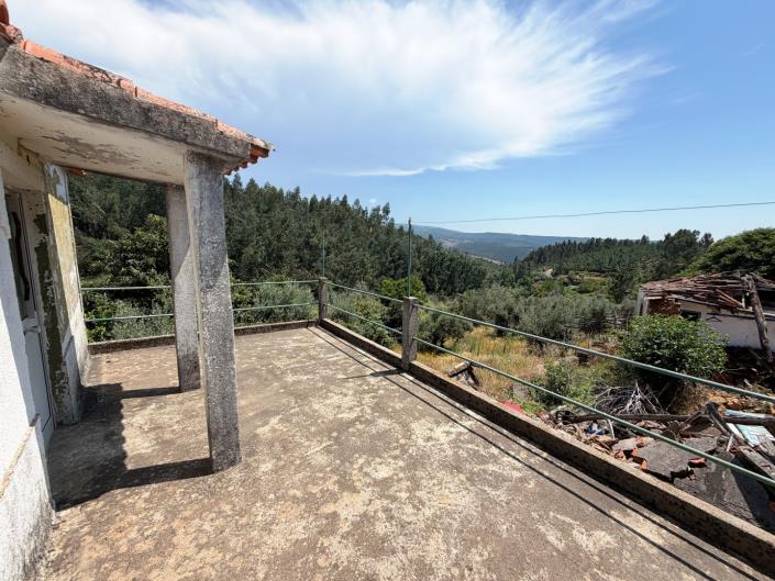 Image No.7-2 Bed Village House for sale