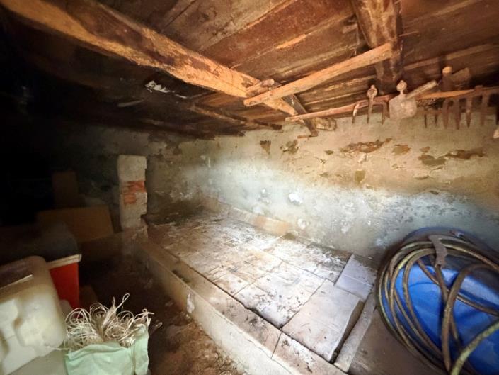Image No.19-2 Bed Village House for sale