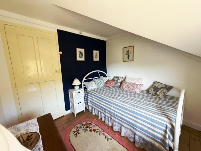 Image No.14-4 Bed House for sale