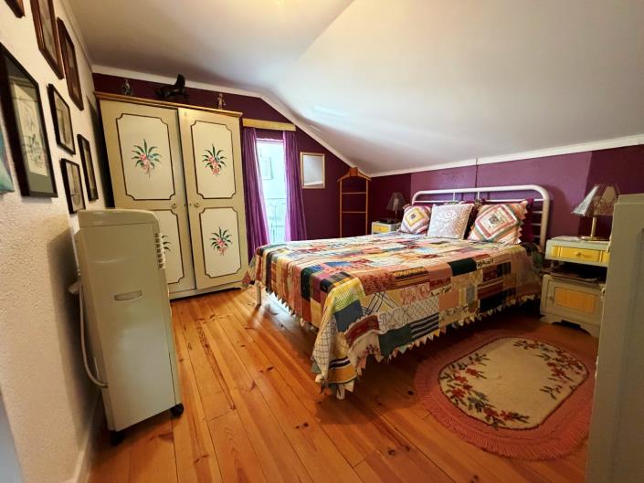 Image No.18-4 Bed House for sale