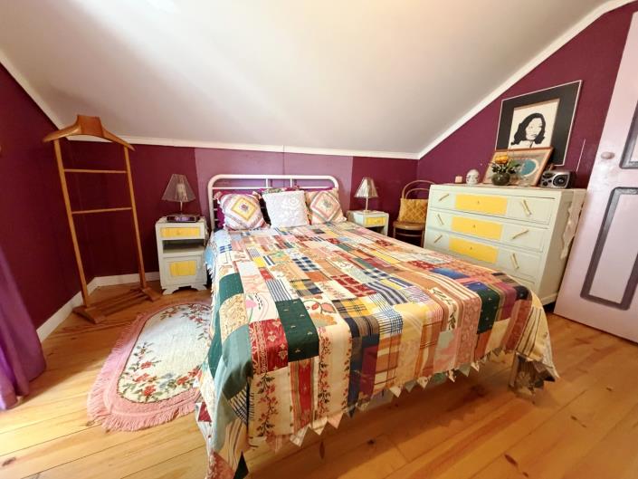 Image No.19-4 Bed House for sale