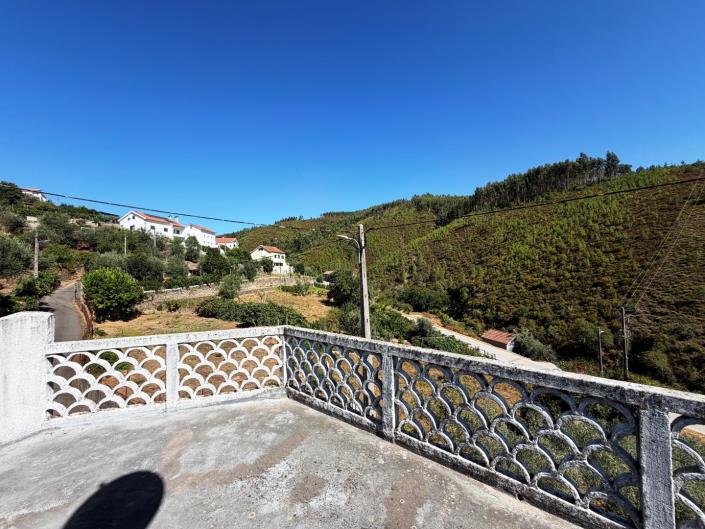 Image No.23-4 Bed House for sale