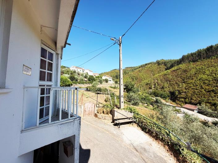 Image No.33-4 Bed House for sale