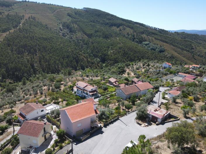 Image No.3-4 Bed Country House for sale