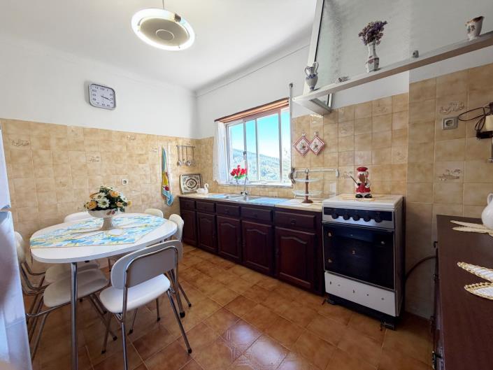 Image No.7-4 Bed Country House for sale