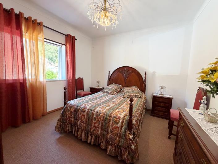 Image No.10-4 Bed Country House for sale