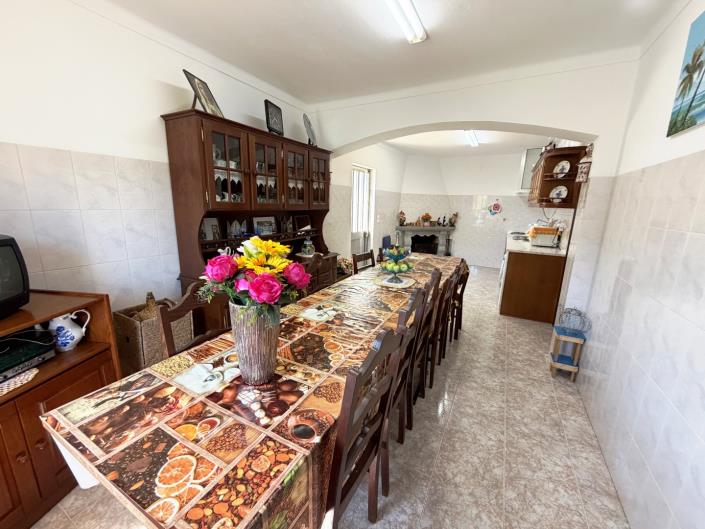Image No.21-4 Bed Country House for sale