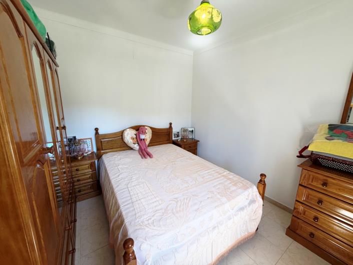 Image No.25-4 Bed Country House for sale