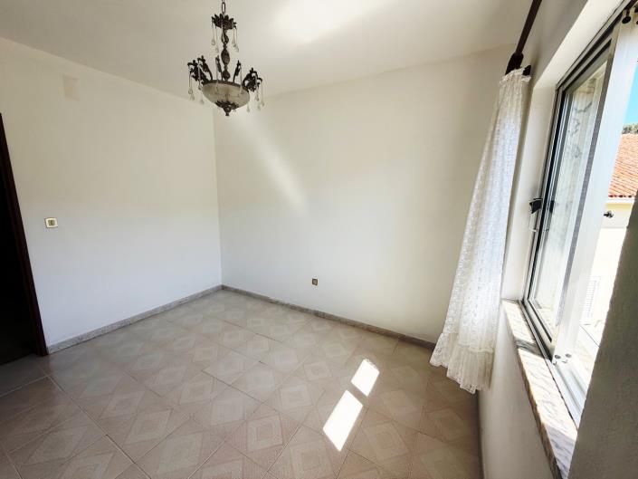 Image No.27-4 Bed Country House for sale