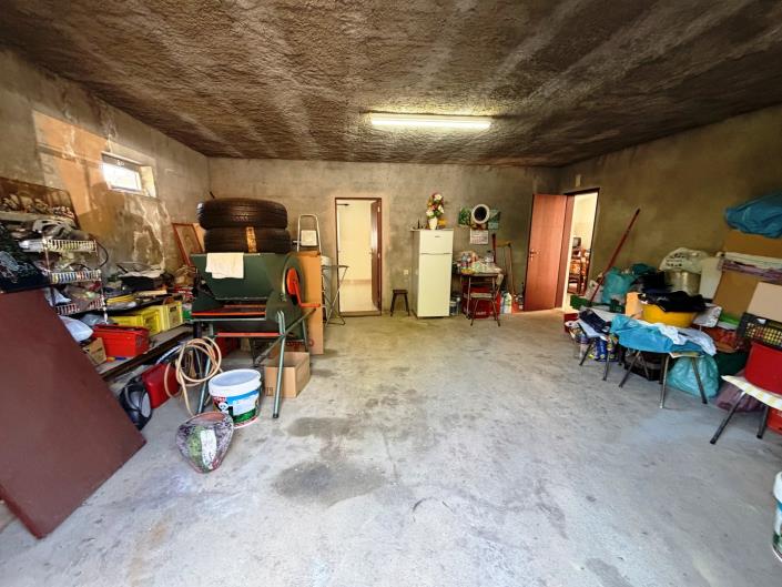 Image No.29-4 Bed Country House for sale