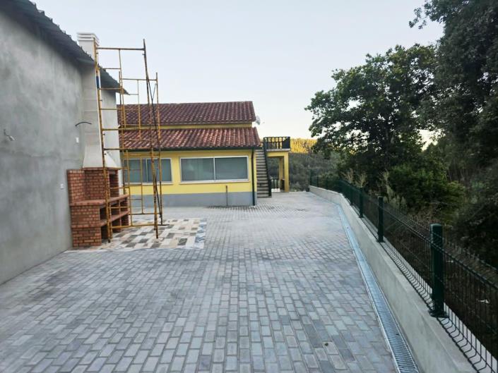 Image No.12-4 Bed House for sale