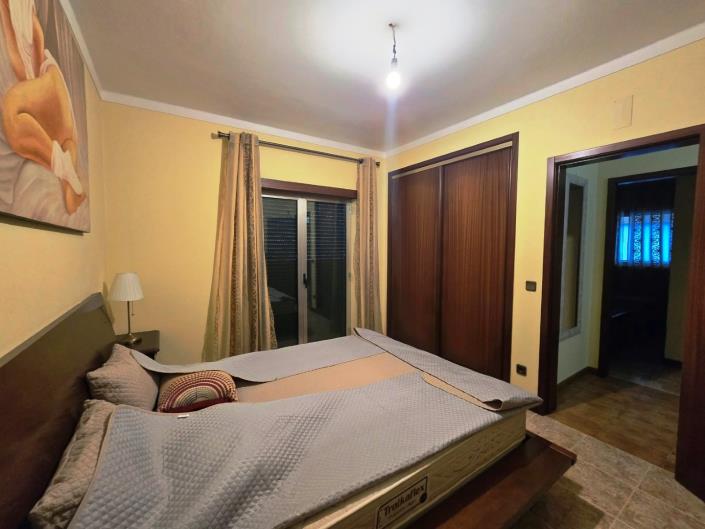 Image No.36-4 Bed House for sale