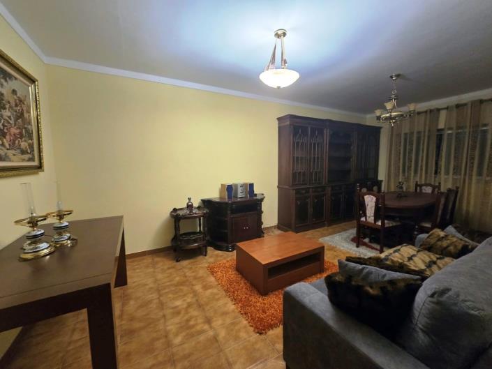 Image No.52-4 Bed House for sale