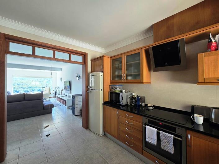 Image No.21-4 Bed House for sale