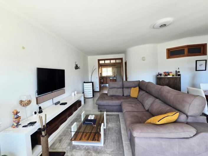 Image No.23-4 Bed House for sale