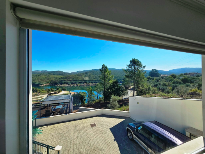 Image No.29-4 Bed House for sale