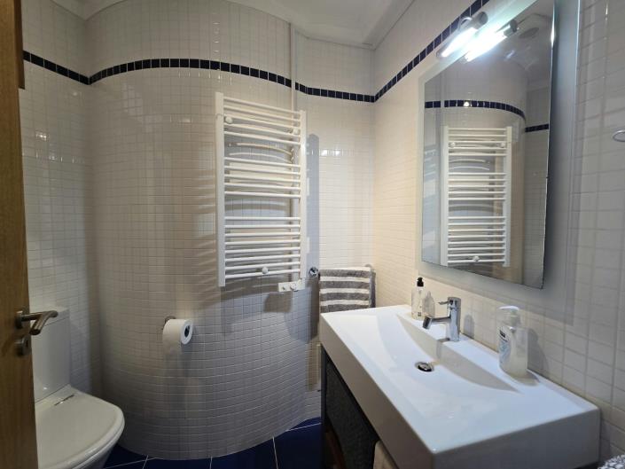Image No.42-4 Bed House for sale