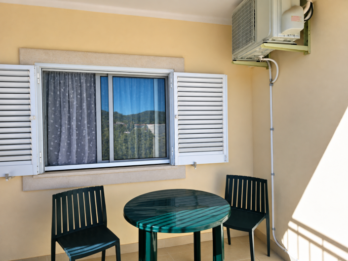 Image No.43-4 Bed House for sale