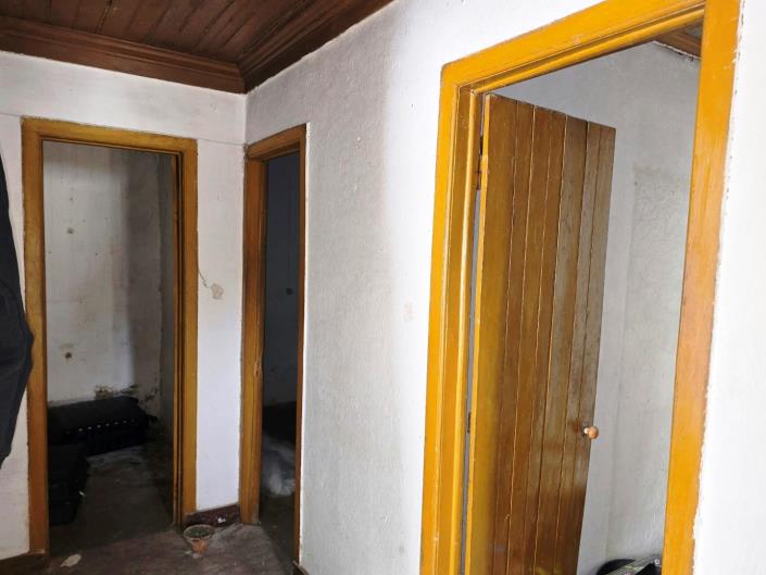 Image No.19-3 Bed Townhouse for sale