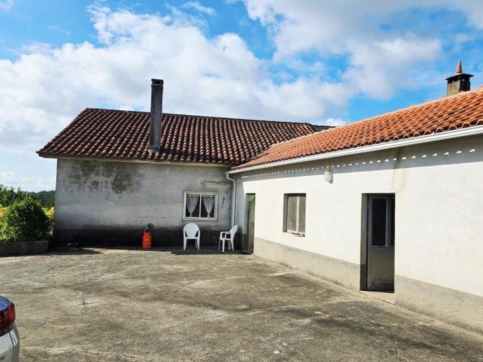 Image No.13-6 Bed House for sale